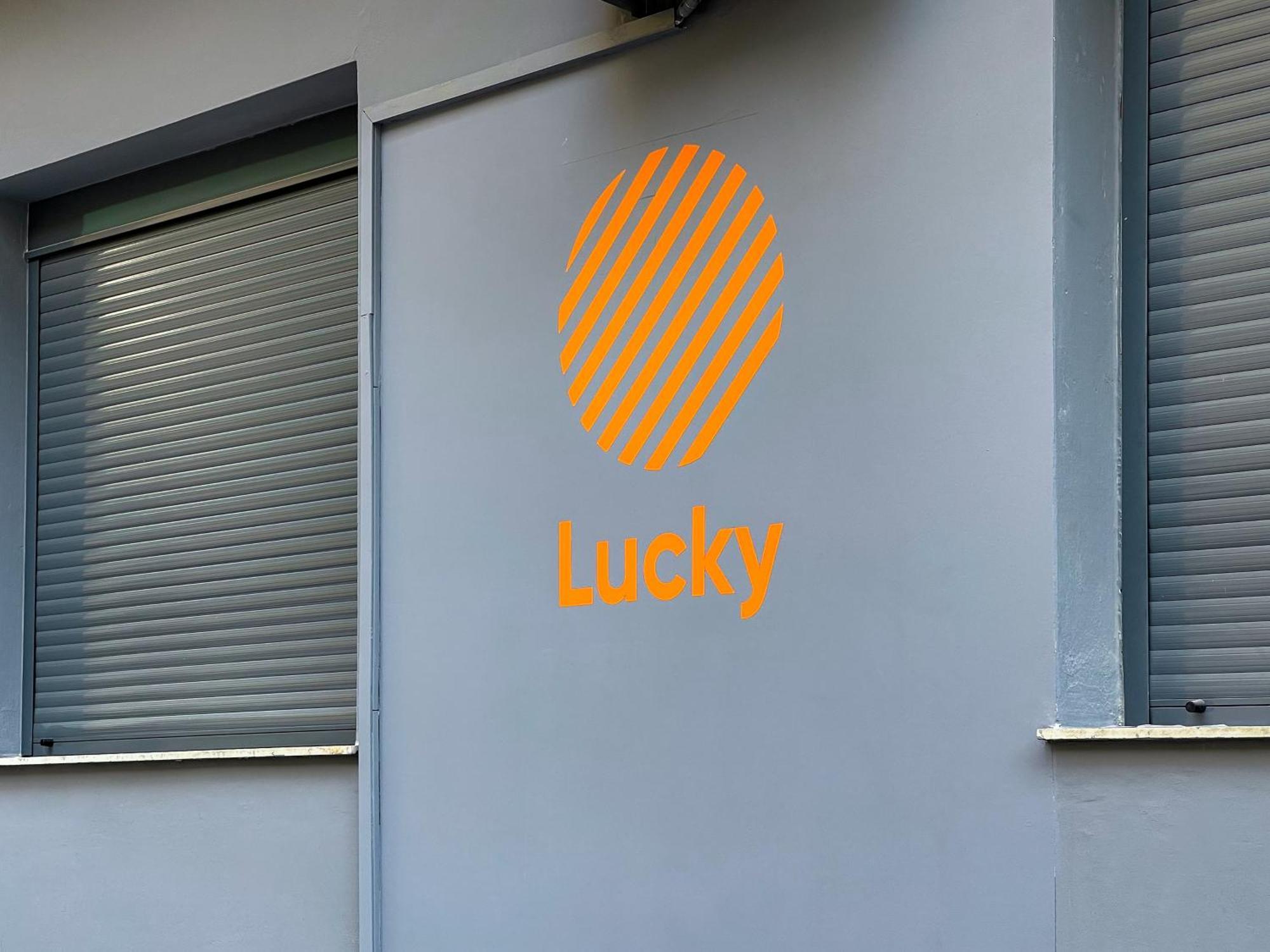 Lucky Stylish #21 Vipgreece * Athènes
